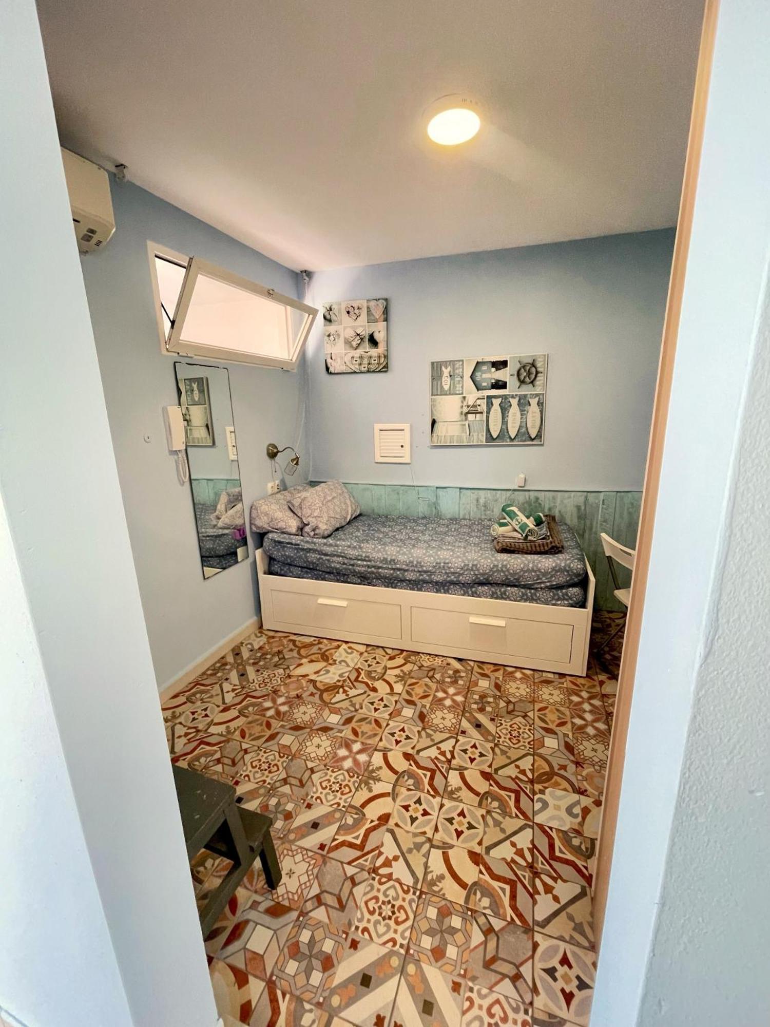 Rv- Little Blue House - Mentidero Apartment Кадис Екстериор снимка
